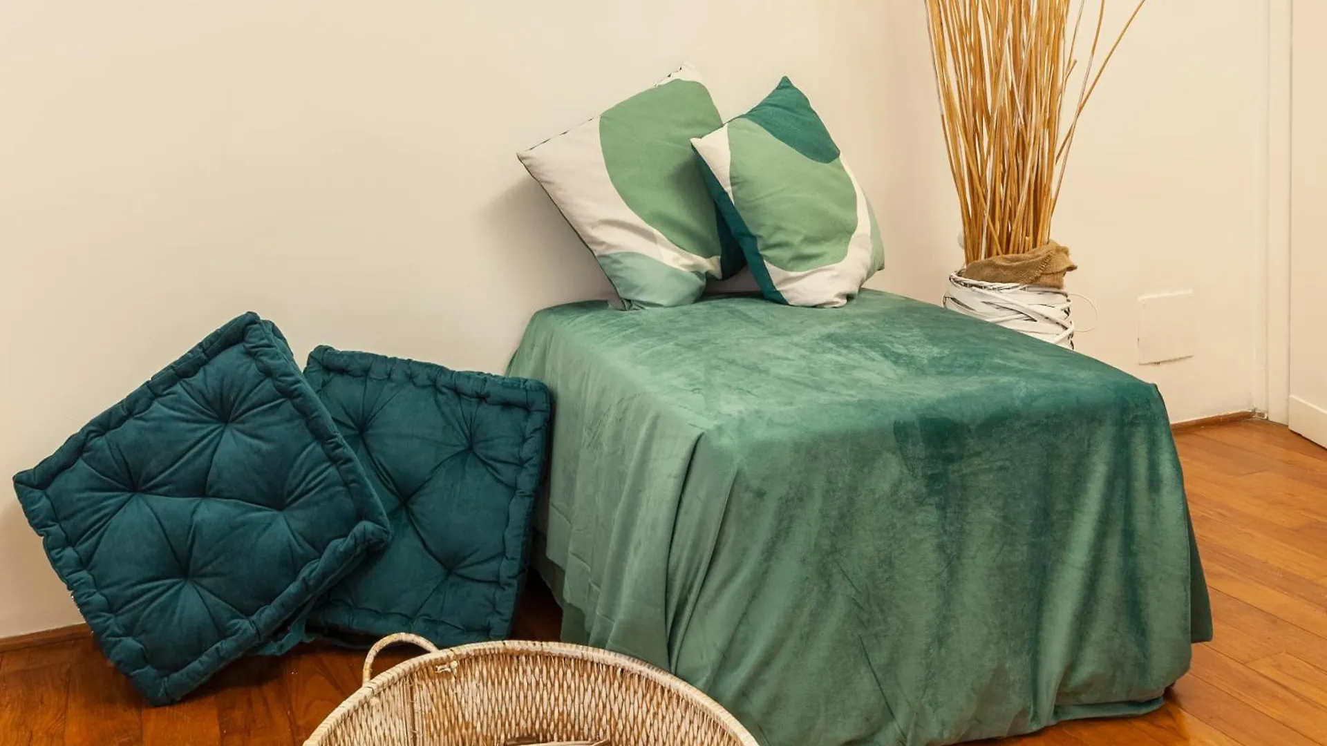 Navona Historic Luxury Deluxe Apartment Rome Italy